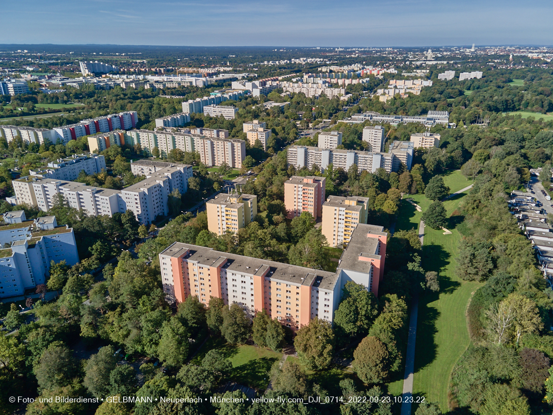 23.09.2022 - Sanierung am Karl-MArx-Ring 11-21 in Neuperlach